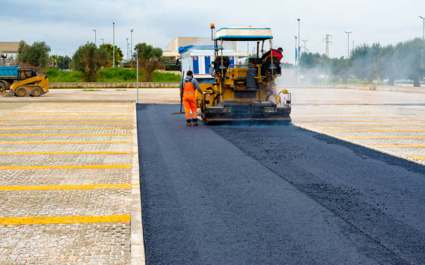 Best Driveway Pavers Near Me  in Libertyvle, IL